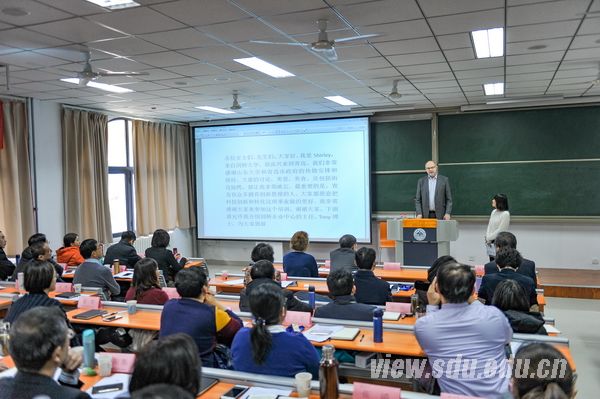 http://www.qdxq.sdu.edu.cn/__local/E/53/CB/9E2A96E0A0FF6458E895650C00F_56C6C75E_D02E.jpg